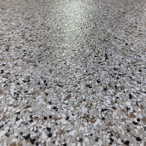 The Ins and Outs of Chip and Flake Flooring